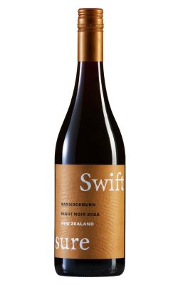 Swiftsure by Man O' War Bannockburn Pinot Noir 2022